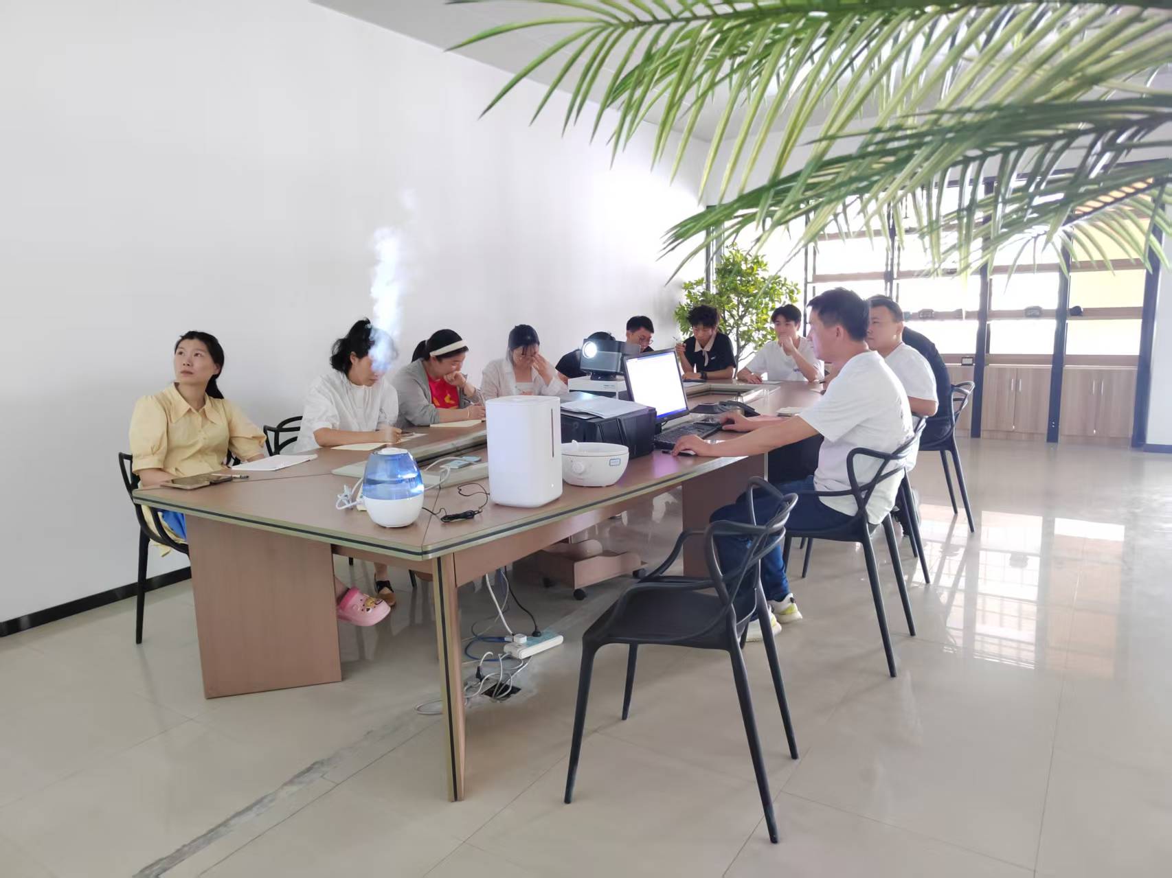 Buổi đào tạo kiến ​​thức máy tạo độ ẩm